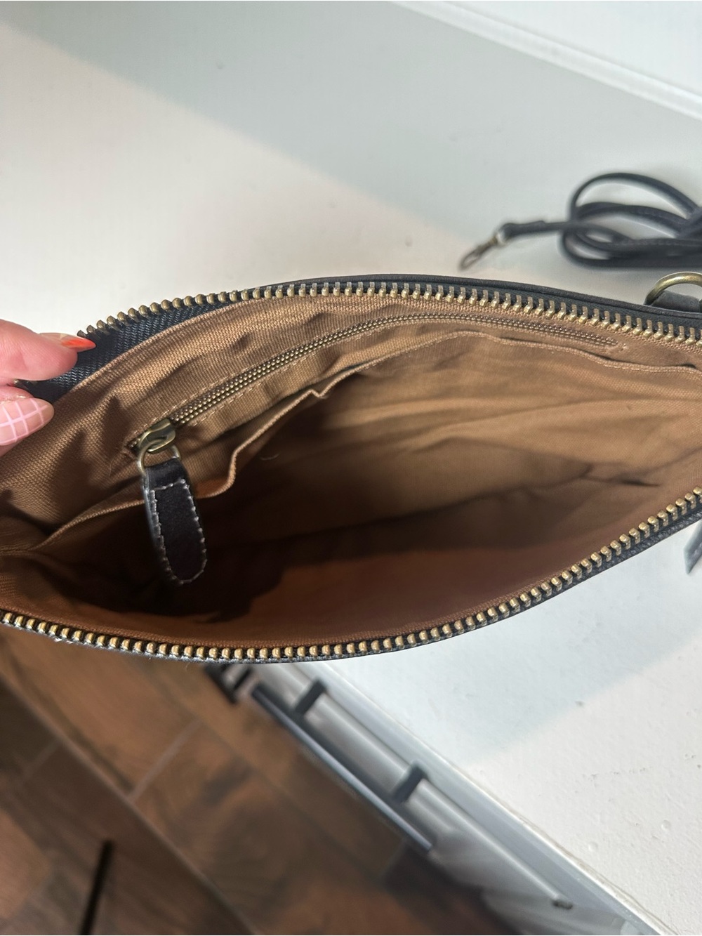 Frye Shoulder Bag + Crossbody Strap Dark Brown Leather Embroidered Purse - Picture 6 of 8